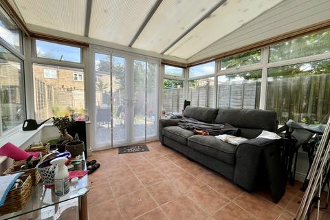 85 Cleatham, Bretton, Peterborough, PE3 9XG