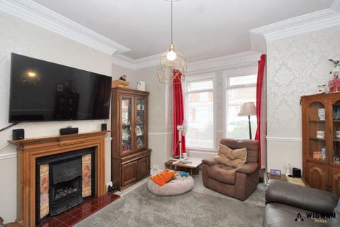 5 bedroom end of terrace house for sale, Princes Avenue, Withernsea, HU19