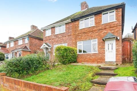 3 bedroom semi-detached house to rent, Rodway Road