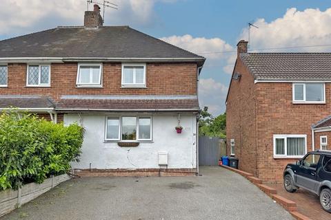 3 bedroom semi-detached house for sale, Wood Road, WOMBOURNE