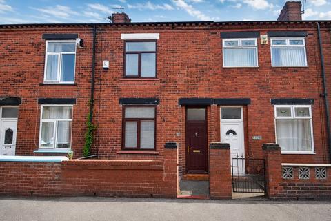 2 bedroom terraced house to rent, Gordon Street, Leigh