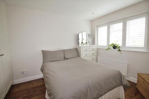 25 Crowson Way, Deeping St James, Peterborough, PE6 8EY