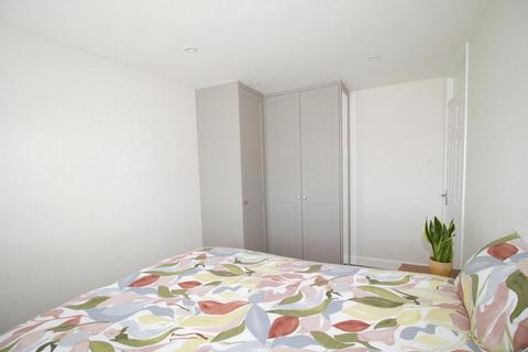 25 Crowson Way, Deeping St James, Peterborough, PE6 8EY