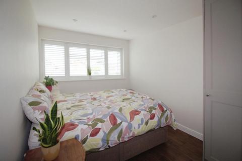 25 Crowson Way, Deeping St James, Peterborough, PE6 8EY