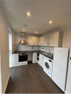 1 bedroom flat to rent, Hassop Road, London, NW2