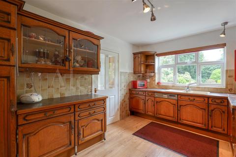 4 bedroom detached house for sale, Church Road, Kirkby Mallory