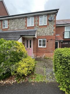 2 bedroom terraced house to rent, Bluebell Close, Andover SP10