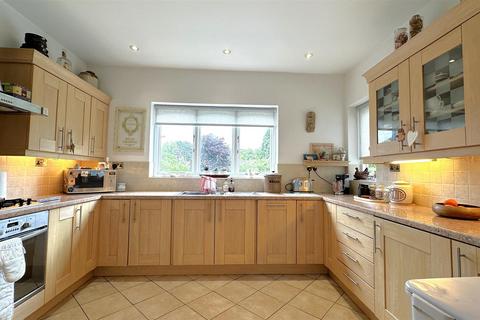 28 Beech Road, Bournville, Birmingham, B30 1LJ