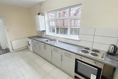 3 bedroom terraced house for sale, Eastwood Road, Birmingham B12