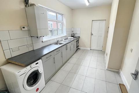 3 bedroom terraced house for sale, Eastwood Road, Birmingham B12