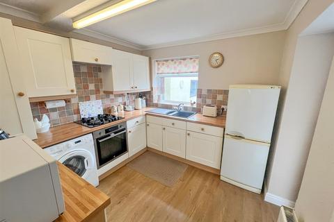 2 bedroom detached bungalow for sale, Oakhill Road, Mitcheldean GL17