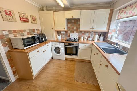 2 bedroom detached bungalow for sale, Oakhill Road, Mitcheldean GL17