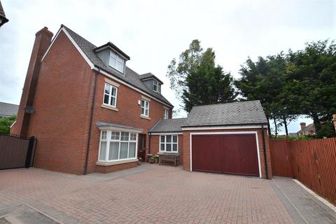 5 bedroom detached house for sale, Windrush Close, Sileby LE12