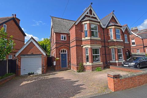 4 bedroom semi-detached house for sale, 10 The Crescent, Bromsgrove, Worcestershire, B60 2DE