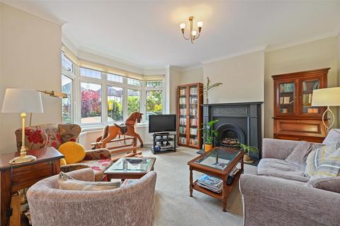120 Banstead Road, Carshalton, SM5 3NH