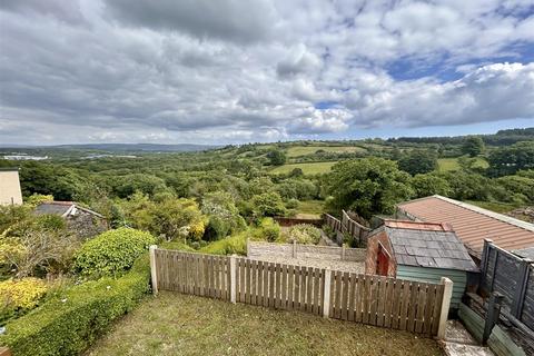 84 Bethania Road, Upper Tumble, Llanelli, SA14 6ED
