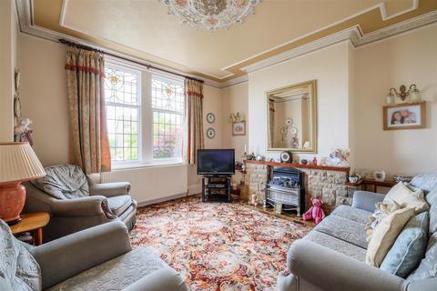 89 Lightcliffe Road, Brighouse, HD6 2HH