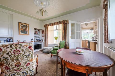 89 Lightcliffe Road, Brighouse, HD6 2HH