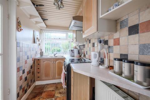 89 Lightcliffe Road, Brighouse, HD6 2HH