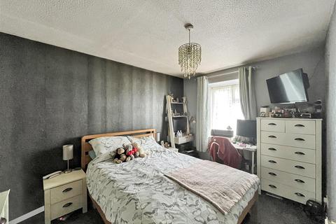 37 Allington Drive, Barrs Court, Bristol, BS30 7AS