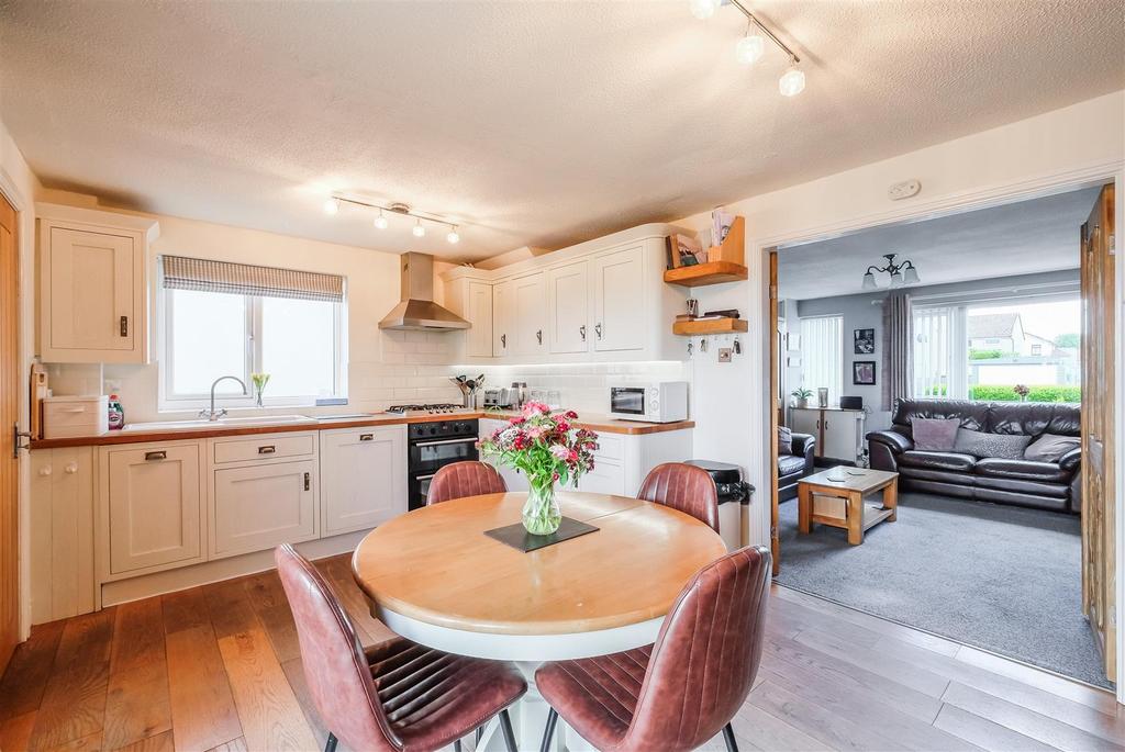 High Lane, Norton Tower, Halifax 3 bed semidetached house for sale £