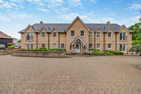 2 bedroom apartment for sale, Alexander Court, Mote Park, Maidstone