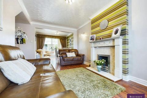 3 bedroom detached house for sale, Burtop Croft, Hemingfield, Barnsley