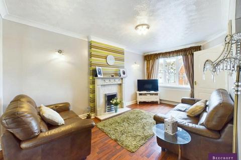 3 bedroom detached house for sale, Burtop Croft, Hemingfield, Barnsley