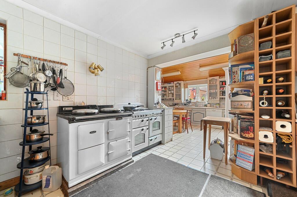 Kitchen/Breakfast Room