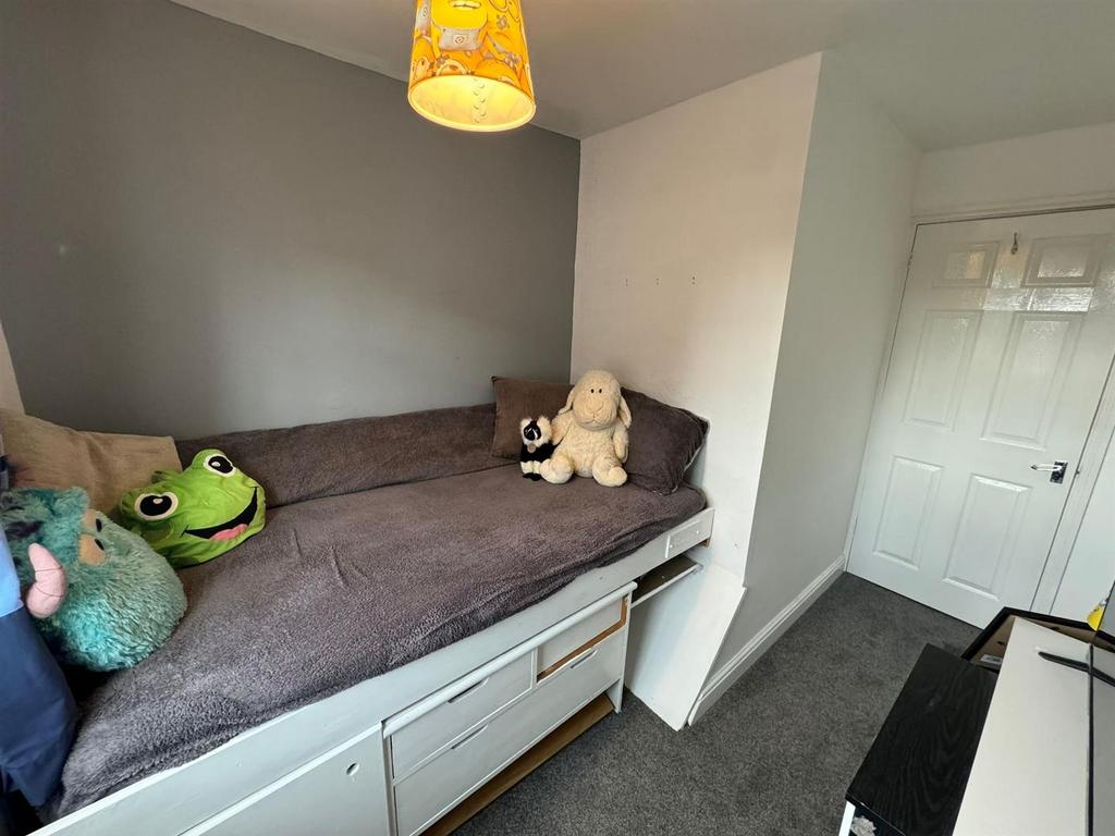 Bedroom 3 (front)