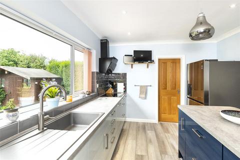 4 bedroom detached house for sale, Higham Lane, Tonbridge