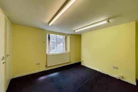 Office to rent, Saltergate, Chesterfield