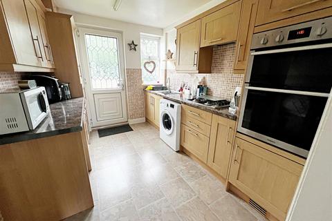 3 bedroom terraced house for sale, Antrim Way, Grimsby, N.E. Lincs, DN33 2DL