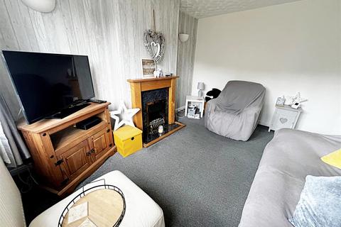 3 bedroom terraced house for sale, Antrim Way, Grimsby, N.E. Lincs, DN33 2DL