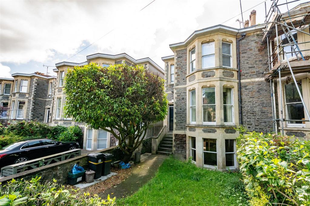 Abbotsford Road, Redland, Bristol, BS6 5 bed semidetached house for
