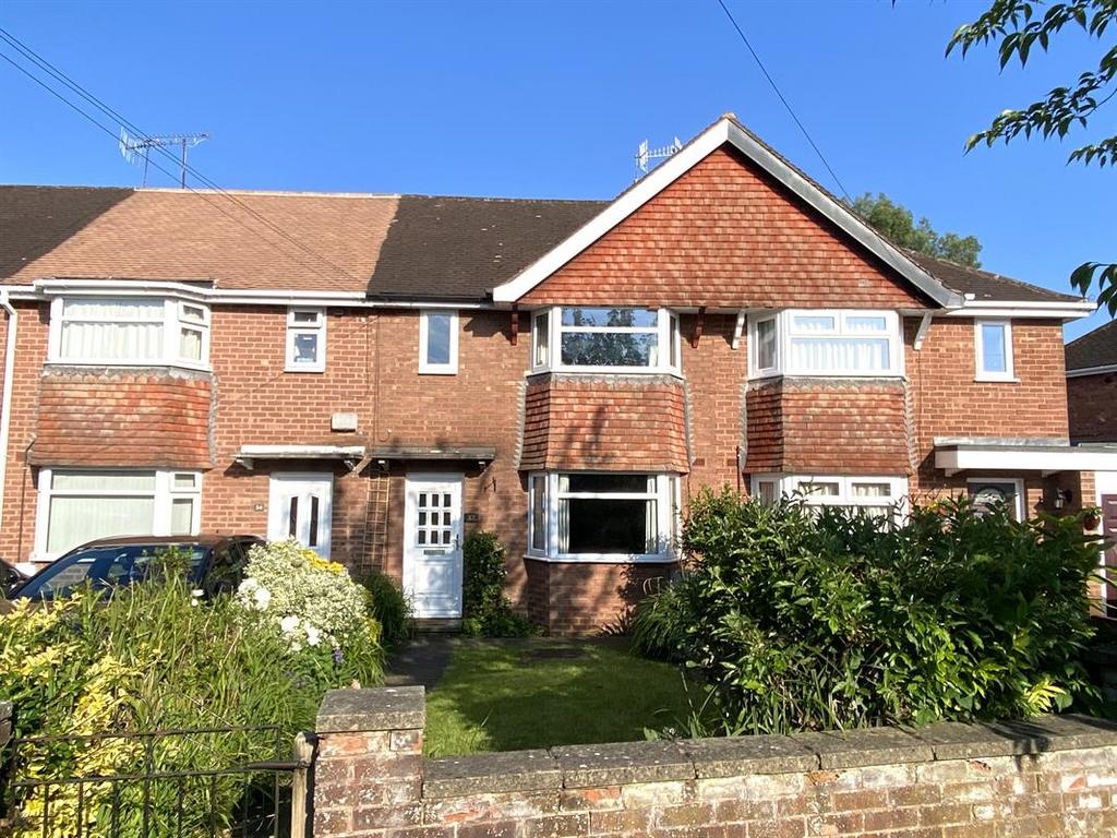 32 Prestwich Avenue, Worcester... 3 bed terraced house for sale £235,000