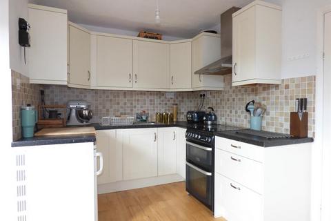 3 bedroom terraced house for sale, 32 Prestwich Avenue, Worcester, Worcestershire, WR5
