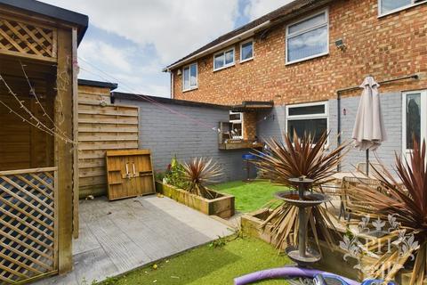 2 Forfar Avenue, Middlesbrough, TS4 3RE