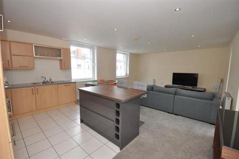 2 bedroom flat to rent, 39 The Space, Clarendon Avenue
