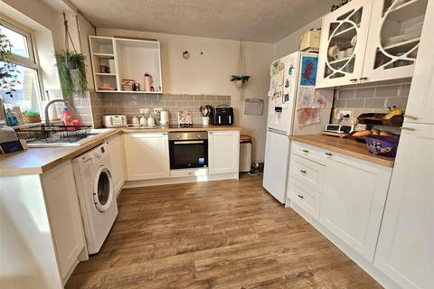 10 Byfords Close, Huntley, Gloucester, GL19 3SA