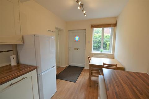 2 bedroom house for sale, 54 Lower Kirklington Road, Southwell