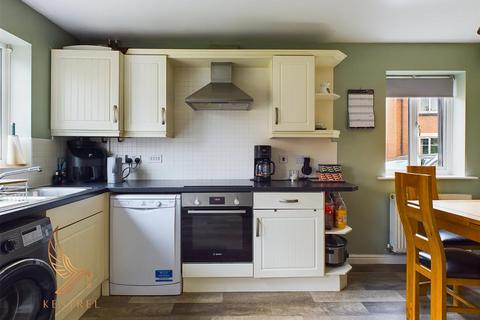 10 Bailey Close, Pontefract, WF8 2NR