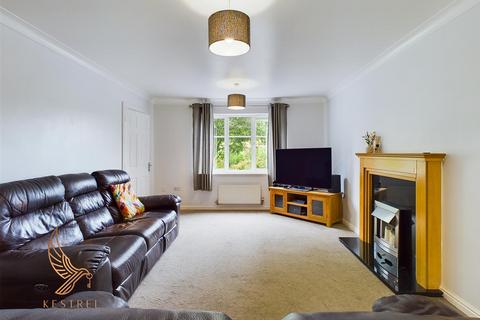 10 Bailey Close, Pontefract, WF8 2NR