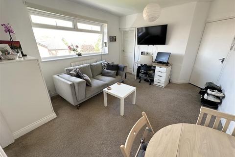1 bedroom flat for sale, Old Hall Court, Old Hall Road, Sale