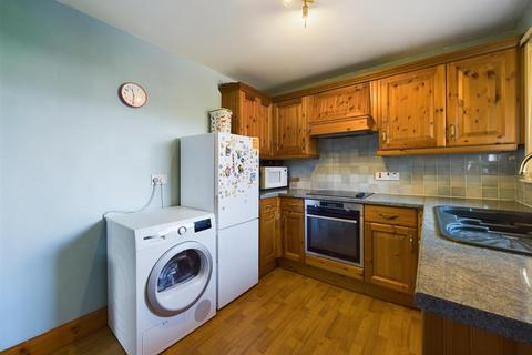 34 Castle Drive, Lochyside, Fort William, PH33 7NS