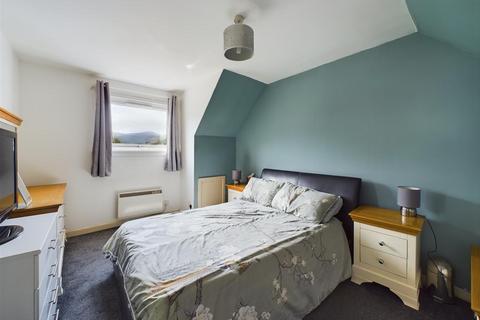 34 Castle Drive, Lochyside, Fort William, PH33 7NS