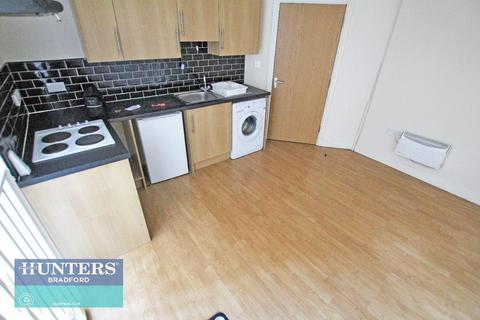 1 bedroom flat to rent, Georges House, Upper Miller Gate, Bradford, West Yorkshire