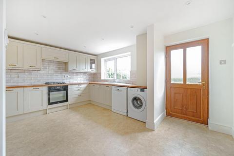 26 Croft Drive, Bramham, Wetherby, LS23 6RJ