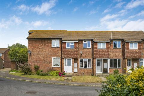22 Pelham Close, Peacehaven, BN10 8BW