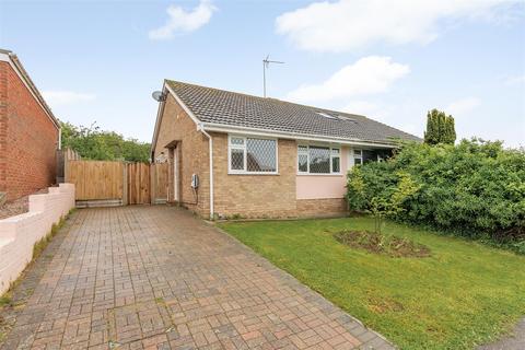 2 bedroom semi-detached bungalow for sale, Sandpiper Road, Whitstable